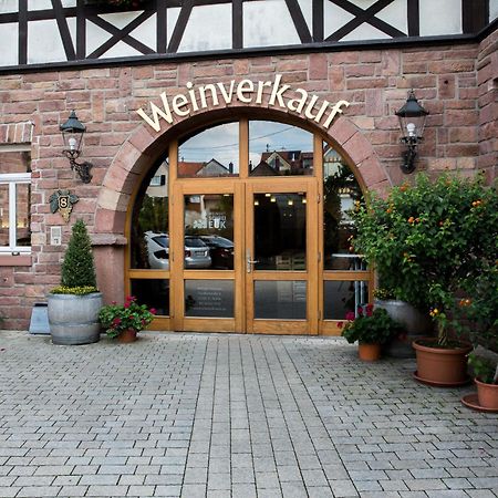 Weingut Schreieck Vinotel & Gutshaus Sankt Martin Eksteriør bilde