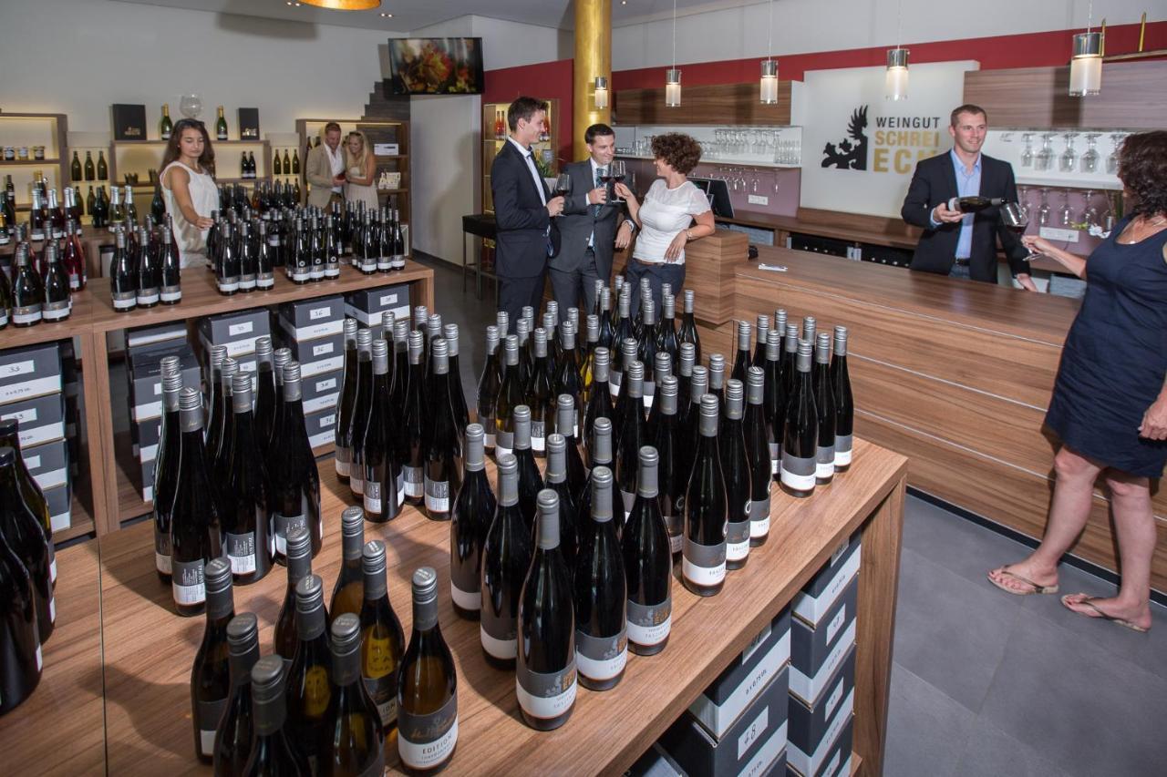 Weingut Schreieck Vinotel & Gutshaus Sankt Martin Eksteriør bilde